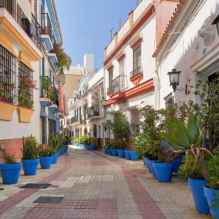Oasis Jacuzzi Retreat Apartman Marbella Kültér fotó